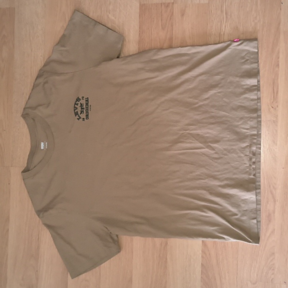 Levis Strauss & Co. Original Riveted Graphic Crewneck Short Sleeve T-Shirt XL